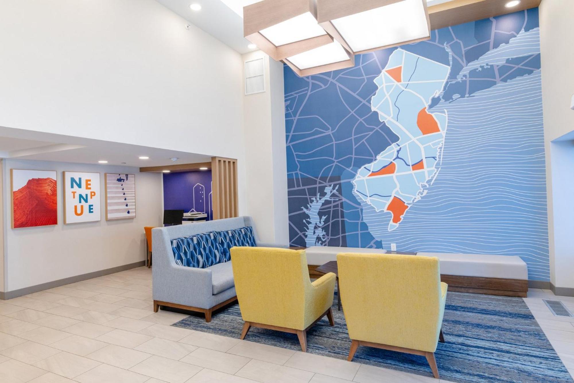 Holiday Inn Express - Neptune By Ihg Exteriör bild