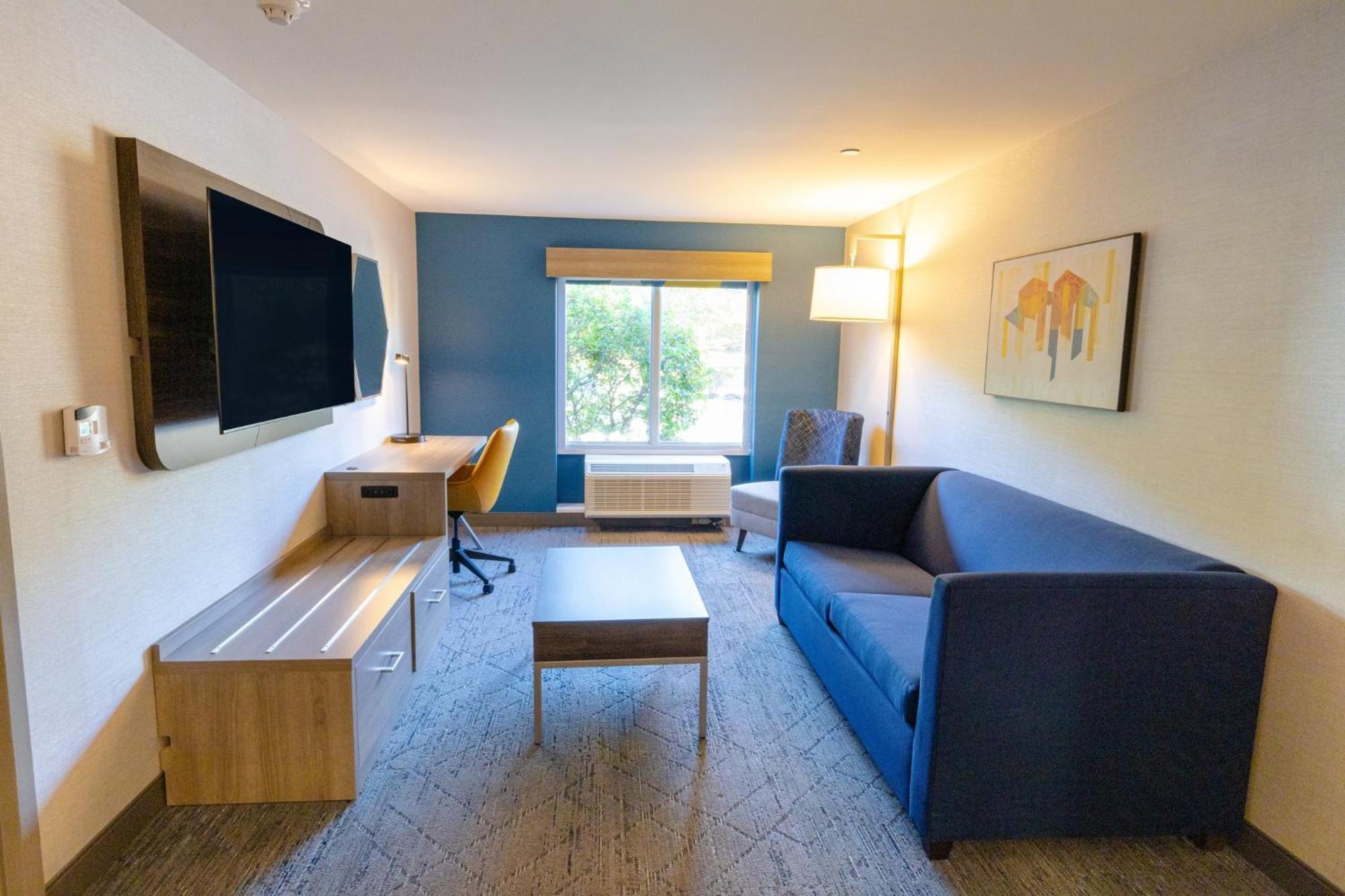 Holiday Inn Express - Neptune By Ihg Exteriör bild